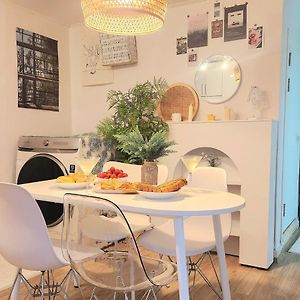 Appartement à 3 Chambres à Coucher
