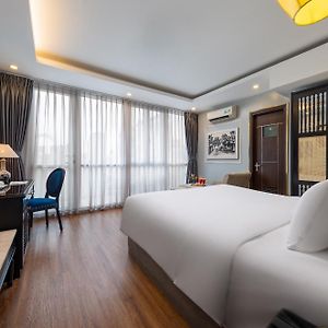 Golden Amour Hotel