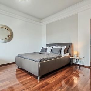 Breathless Panorama Synagogue Elegant Attic Free Parking Reservation Needed