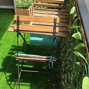 Nice Sejour Detente Studio Lumineux Balcon Cuisine Equipee Wifi