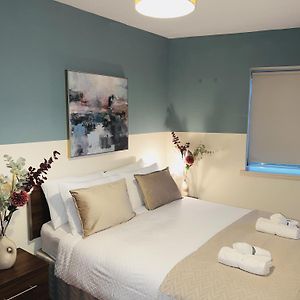 Appartement à 2 Chambres à Coucher