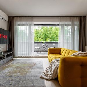 Magnolia Apartment Hotel-Greentop