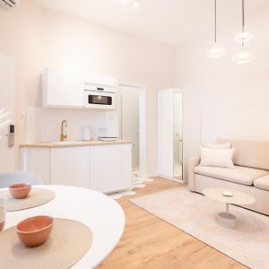 Appartement de Luxe à 1 Chambre à Coucher