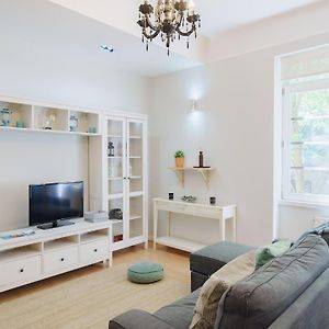 Appartement à 3 Chambres à Coucher