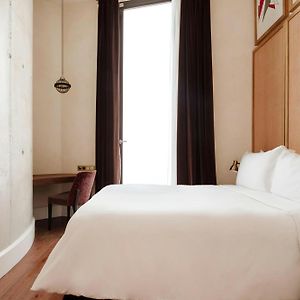 Chambre Lit Queen-Size