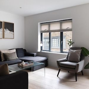Appartement à 2 Chambres à Coucher