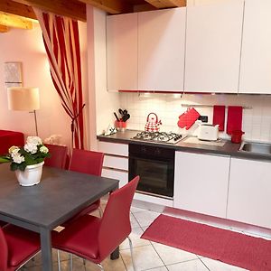 Appartement à 3 Chambres à Coucher