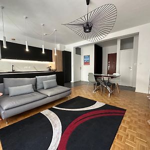 T2 53M2 Quartier Liberation Proche Arret De Tram
