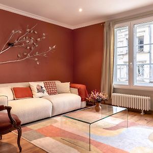 Appartement à 2 Chambres à Coucher
