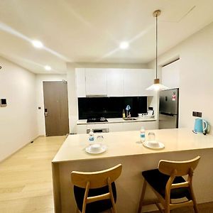 Appartement de Luxe à 2 Chambres à Coucher