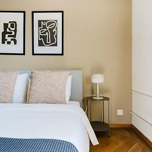 Appartement à 3 Chambres à Coucher