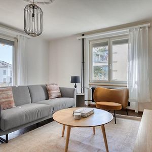 Appartement à 2 Chambres à Coucher