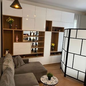 Appartement à 2 Chambres à Coucher