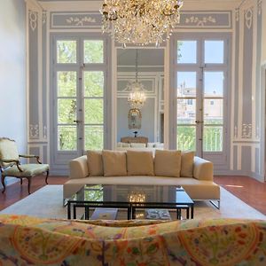 Appartement à 3 Chambres à Coucher