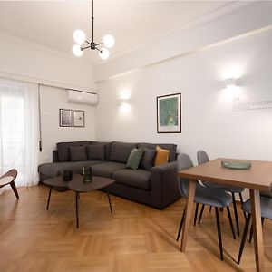 Appartement à 2 Chambres à Coucher