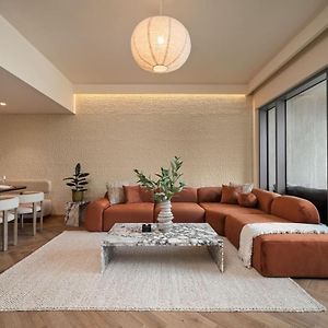 Appartement de Luxe à 4 Chambres à Coucher