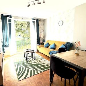 Appartement à 2 Chambres à Coucher