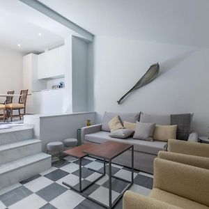 Appartement à 2 Chambres à Coucher