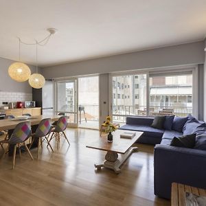 Super Modern Minimal Flat Nr Metro & Arch. Museum