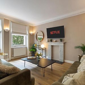 Beaufort Gardens Apartment In Knightsbridge