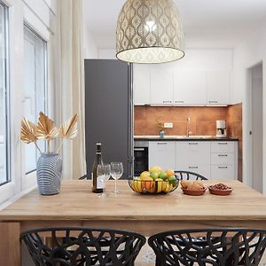 Appartement à 3 Chambres à Coucher