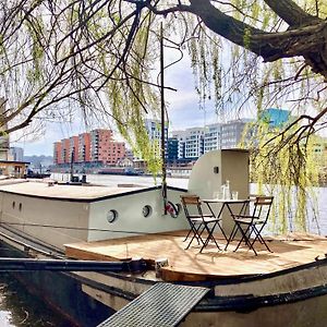 Prague On Boat, Privat Pier, Free Parking