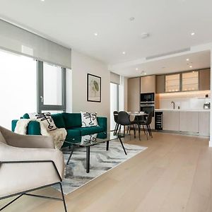 Battersea Power Station 2 Bed Close To Harrods