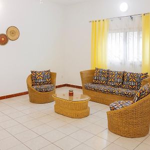 Appartement à 2 Chambres à Coucher