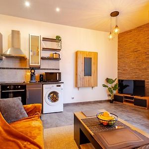 Appartement à 2 Chambres à Coucher