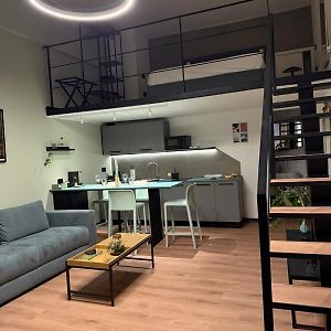 Appartement à 2 Chambres à Coucher