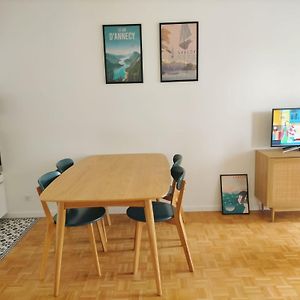 Appartement à 2 Chambres à Coucher