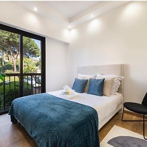 Appartement à 2 Chambres à Coucher