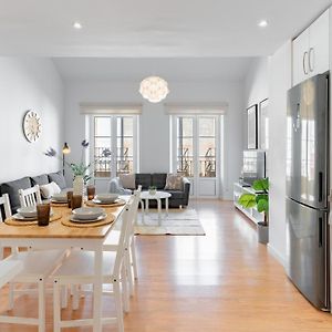 Appartement à 2 Chambres à Coucher
