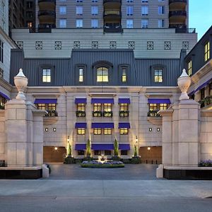 Waldorf Astoria Chicago