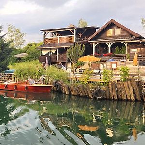 River Houses Ljubljanica