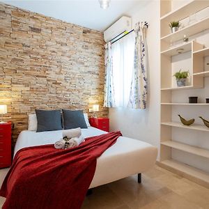 Charming Malaga Stay Walk To Top Sights