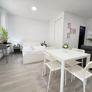 Apartamento La Paloma A Apartamento En Malaga