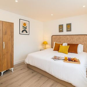 The Lincoln Apartment 2023 New-Build, 1 Mintue Walk Jr John Radcliffe Hospital & Ideal For Oxford Brookes University