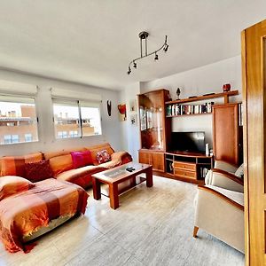 Appartement à 3 Chambres à Coucher