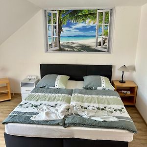 Chambre Standarde Lit Queen-Size