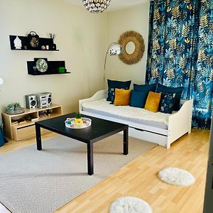 Appartement à 2 Chambres à Coucher