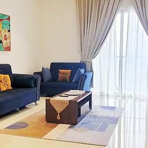 Appartement à 2 Chambres à Coucher