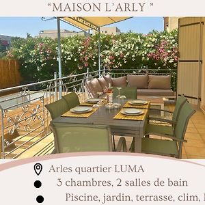 Villa à 3 Chambres à Coucher