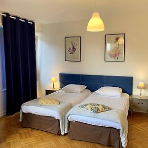 Appartement à 2 Chambres à Coucher