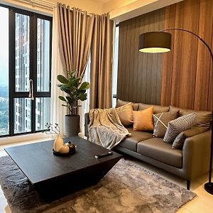 Appartement à 3 Chambres à Coucher