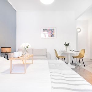 Gorgeous Flat In The Design District