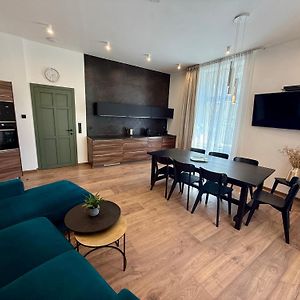 Luxury Residence Kmochova