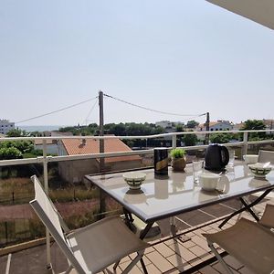 Royan - APPARTEMENT VUE MER - à SEULEMENT 300m PLAGE et COMMERCES