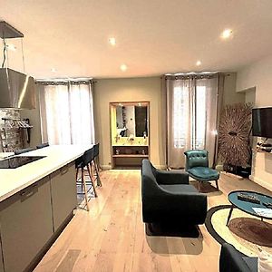 Appartement à 2 Chambres à Coucher