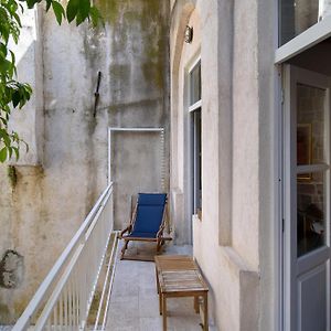 Central W Apartment & Rooms By Duhomes
